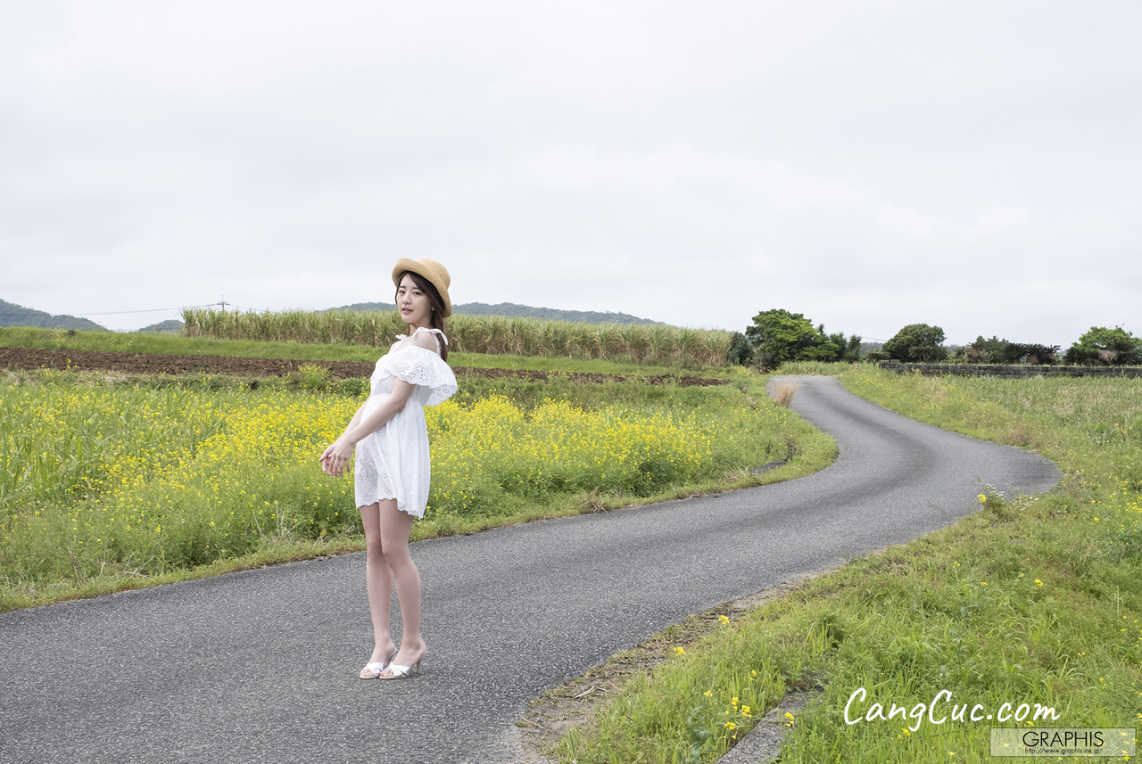 [JP] Mirei Uno (宇野みれい) - [Graphis Gals] No.554 Curvaceous!